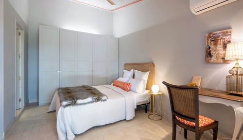 Habitación Confort doble, 1 cama de matrimonio, baño privado, vistas al jardín (Nube)