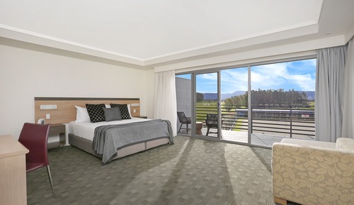 Habitación Deluxe, 1 cama de matrimonio grande, no fumadores, vistas al campo de golf