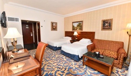 Habitación clásica con 2 camas individuales