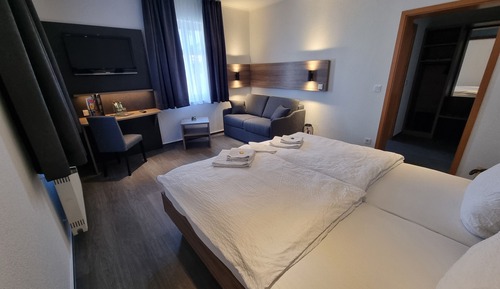 Habitación triple estándar, baño privado