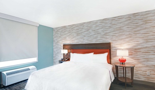 Estudio, 1 cama de matrimonio grande, accesible para personas con discapacidad (Roll-In Shower)