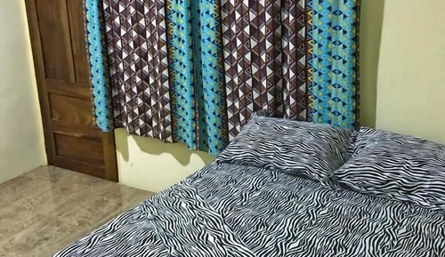 Basic Duplex, 1 Double Bed, Smoking, Partial Ocean View