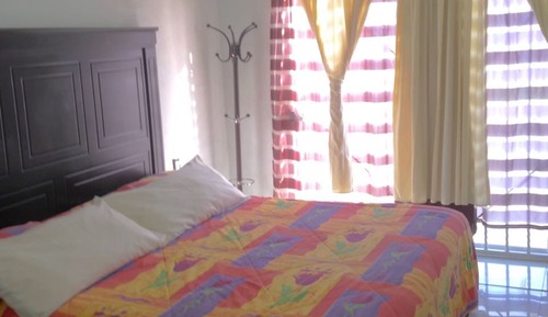 Casa superior, varias camas, no fumadores