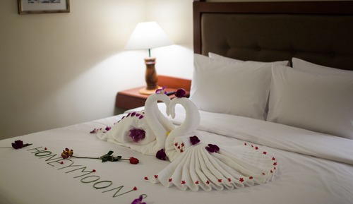 Honeymoon Suite, Bathtub, Balcony