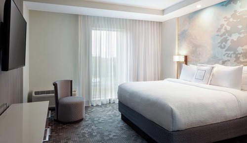 Suite, 1 habitación (Mobility/Hearing Accessible, Tub)