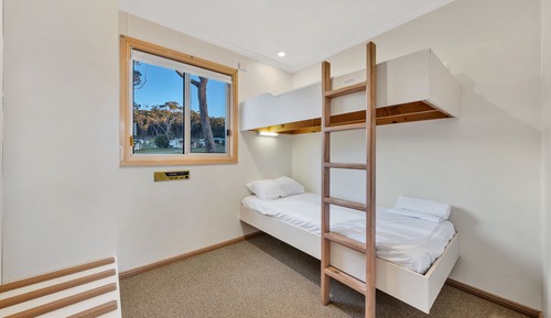 2 Bedroom Deluxe Cabin