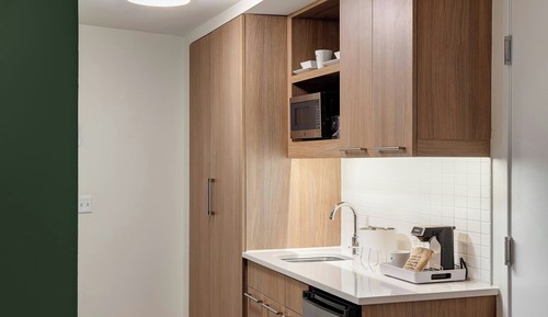 Estudio, 1 cama de matrimonio grande