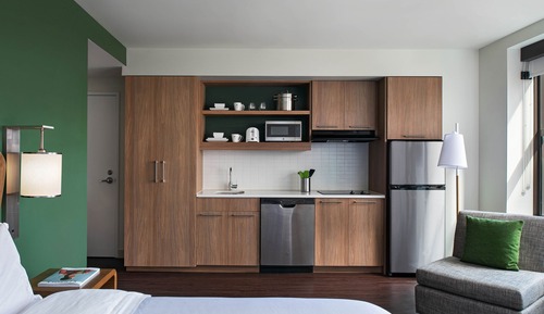 Estudio, varias camas, vistas a la ciudad