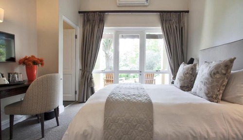 Deluxe Garden Terrace