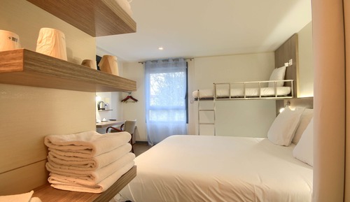 Habitación familiar, varias camas, no fumadores