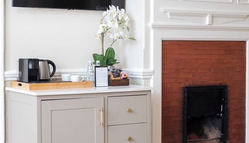 Habitación superior con 1 cama doble o 2 individuales, 1 cama de matrimonio grande, no fumadores