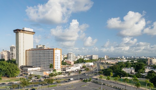 Habitación tradicional, 2 camas de matrimonio (Mobility Accessible, Roll-In Shower)