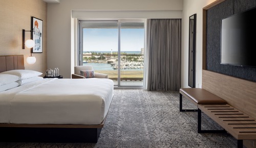 Suite, 1 habitación, no fumadores (Mobility/Hearing Access, Roll-In Shwr)