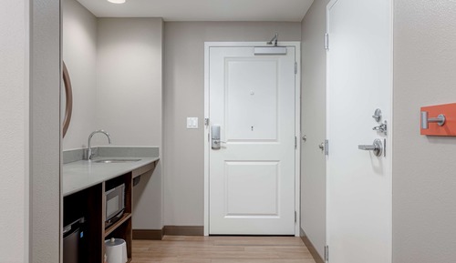 Estudio 2 camas de matrimonio accesible