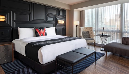 Habitación, 1 cama de matrimonio grande, no fumadores (Mobility/Hearing Access, Roll-in Shwr)