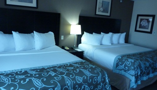 Habitación estándar, 2 camas de matrimonio, accesible para personas con discapacidad