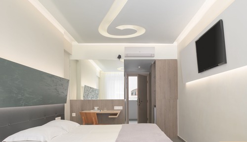 Habitación (Essential)