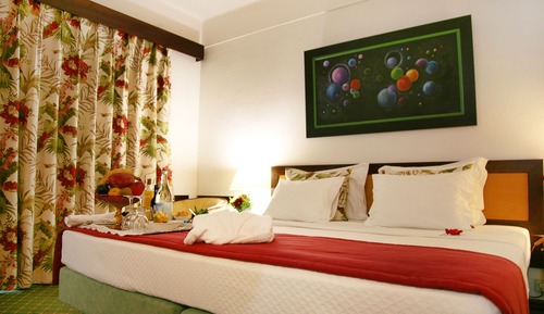 Habitación estándar con 1 cama doble o 2 individuales (with extra bed)