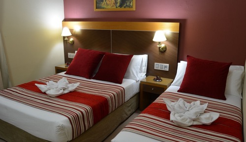 Double room with extra bed