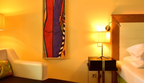 Habitación clásica con 2 camas individuales, vistas a la piscina