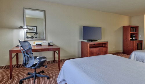 Habitación, 2 camas de matrimonio (Drinks & Snacks)