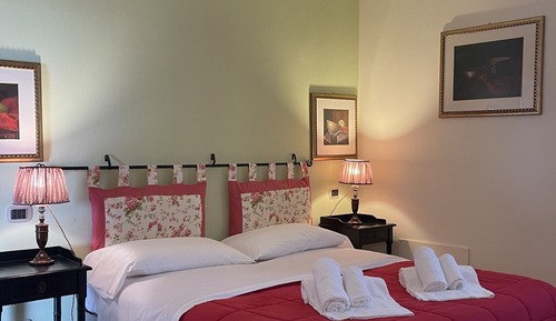 Habitación familiar, 1 cama doble con sofá cama, vistas al jardín