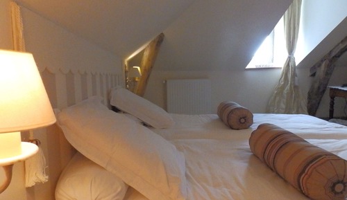 Suite (Marguerite Yourcenar)