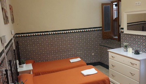 Habitación triple, 3 camas individuales, baño compartido