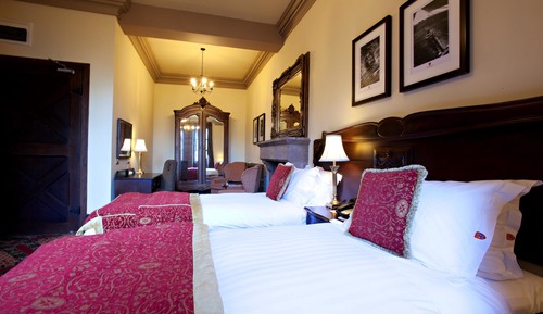 Habitación clásica con 2 camas individuales