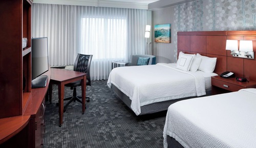 Habitación, 2 camas de matrimonio (Mobility/Hearing Accessible, Tub)