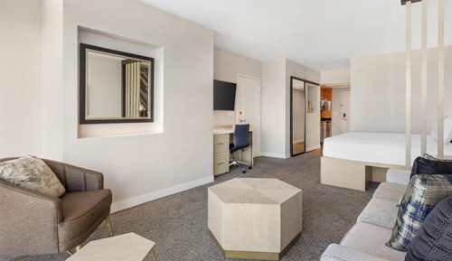 Estudio Grand, 1 cama de matrimonio grande, cocina básica