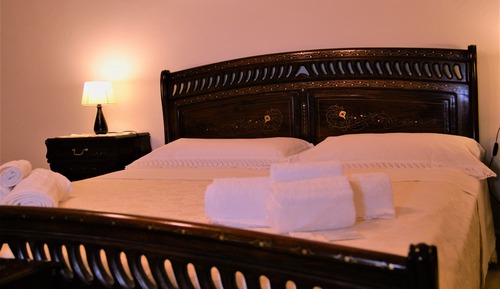 Habitación triple clásica, 2 habitaciones, baño privado