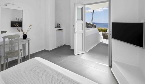 Habitación (Cozy Cave, Outdoor Hot Tub)