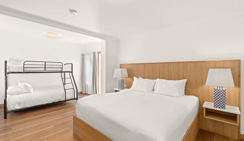 Habitación familiar (Separate Building - No lift access)