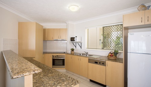 Apartamento, 2 habitaciones, frente a la playa