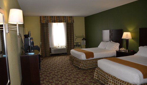 Suite, varias camas, accesible para personas con discapacidad (Comm, Mobil Tub)