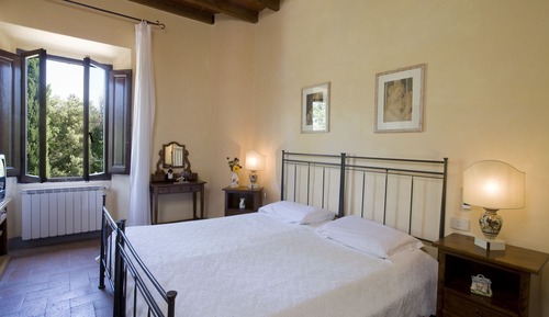 Habitación doble, en edificio anexo