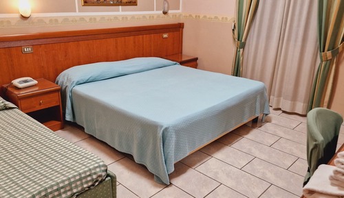 Habitación triple estándar