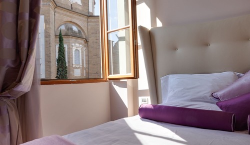 Habitación Deluxe con 1 cama doble o 2 individuales, vistas a la ciudad