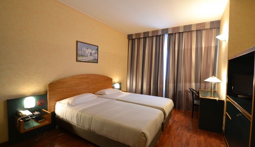 Habitación con 2 camas individuales