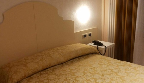 Habitación individual (Letto francese)