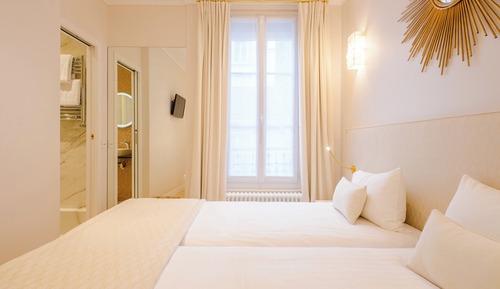 Habitación superior con 2 camas individuales