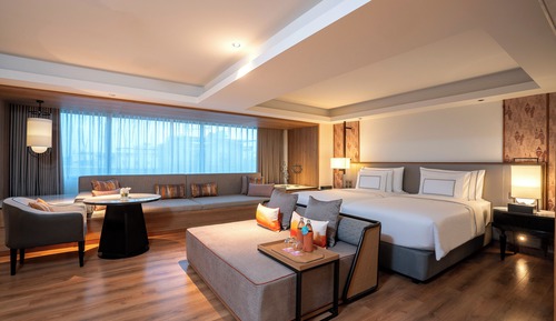 The Level Premium Corner Room