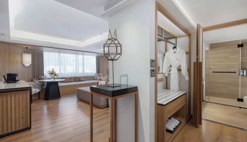 The Level Premium Room (2+2)