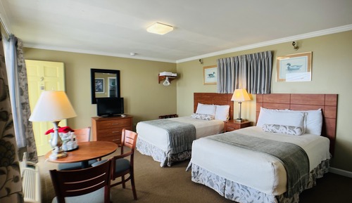 1st Floor, Front Ocean View Room, 2 Double Beds