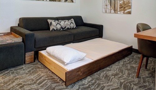 Estudio, varias camas (Mobility/Hearing Access, Roll-In Shwr)