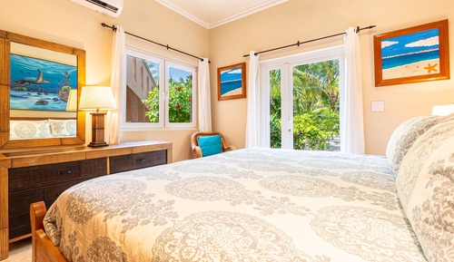 Beach Front Caribbean Soul Villa 3 Bedroom