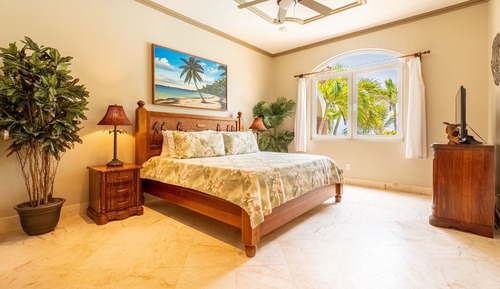 Beach Front Villa Solemar 3 Bedroom