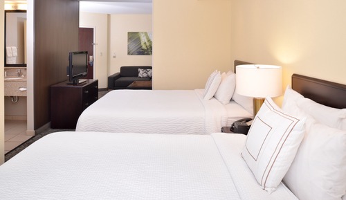 Estudio, 2 camas dobles, no fumadores (Mobility/Hearing Access, Roll-In Shwr)