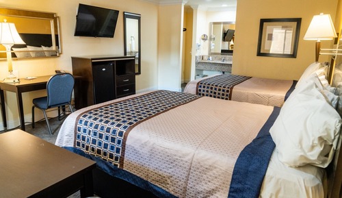 Habitación estándar, 2 camas de matrimonio, fumadores